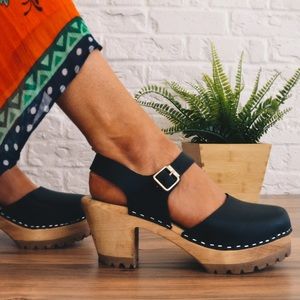 Mia Clogs